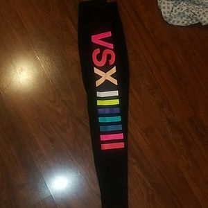 BRAND NEW Victoria Secret Knockout leggings